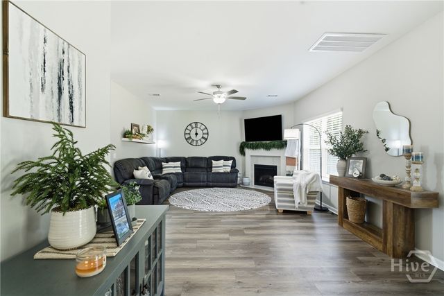 157 Halcyon Way NE, Ludowici, GA 31316