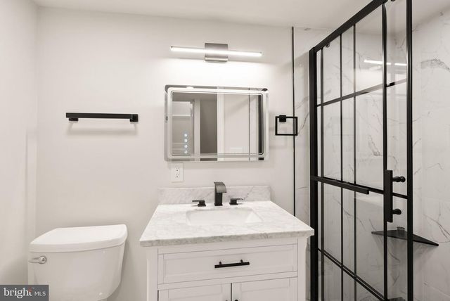8085 STEEPLE CHASE CT, Springfield, VA 22153