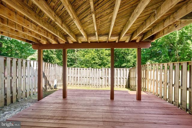 8085 STEEPLE CHASE CT, Springfield, VA 22153