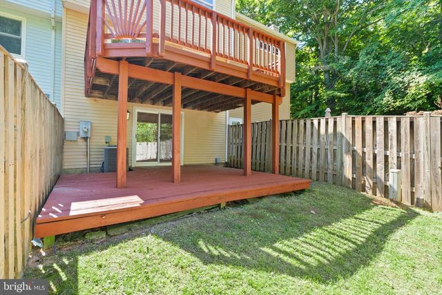 8085 STEEPLE CHASE CT, Springfield, VA 22153