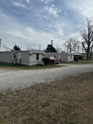 1531 Paulk Ln, Pulaski, TN 38478