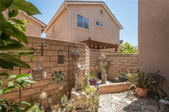 1738 Millpark, Simi Valley, CA 93065