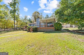 152 Crooked Creek Bay Road, Eatonton, GA 31024