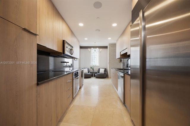 901 Brickell Key Boulevard 2506, Miami, FL 33131
