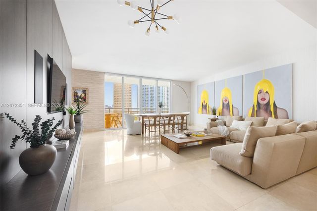 901 Brickell Key Boulevard 2506, Miami, FL 33131