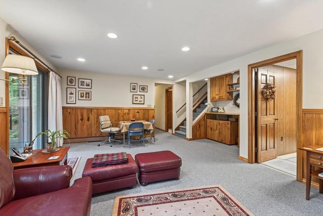 872 WINDING TRAIL, Oneida, WI 54155