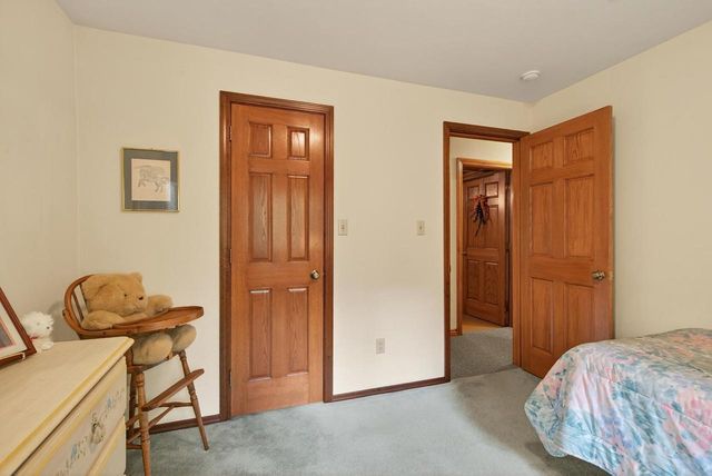 872 WINDING TRAIL, Oneida, WI 54155