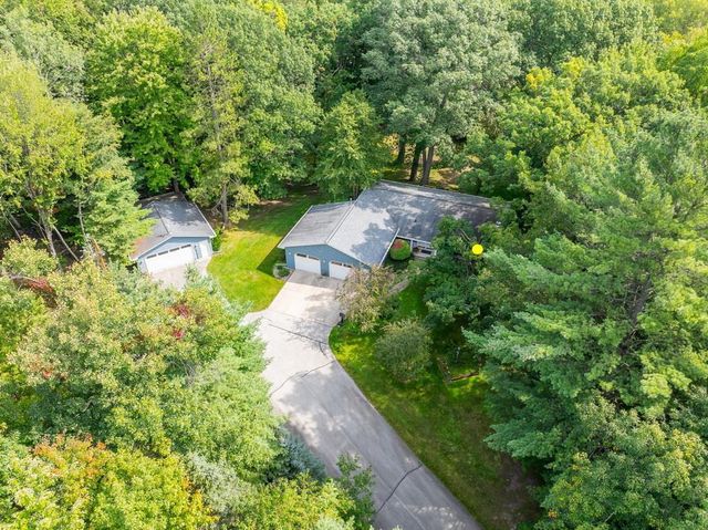 872 WINDING TRAIL, Oneida, WI 54155