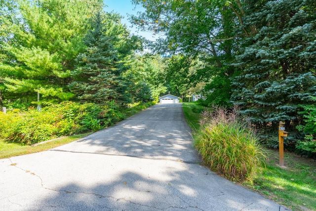 872 WINDING TRAIL, Oneida, WI 54155