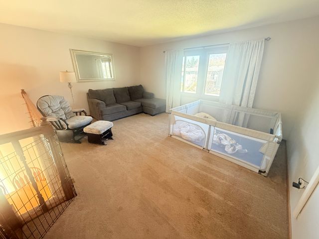 265 Oakwood Drive, Shoreview, MN 55126