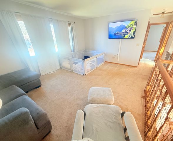 265 Oakwood Drive, Shoreview, MN 55126