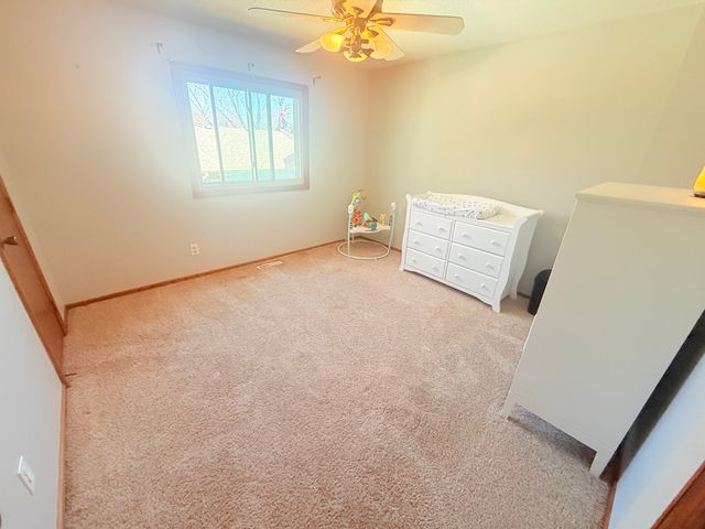 265 Oakwood Drive, Shoreview, MN 55126