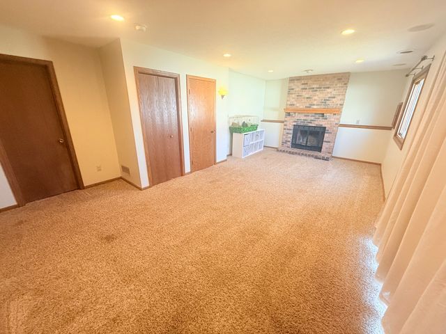 265 Oakwood Drive, Shoreview, MN 55126