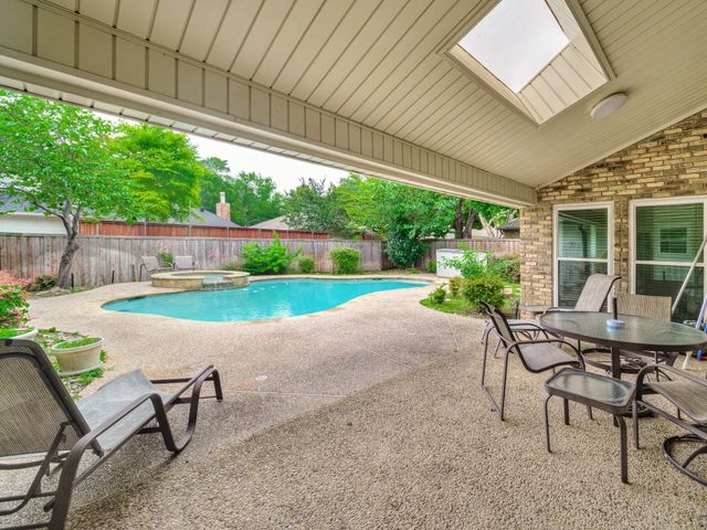 7315 Debbe Drive, Dallas, TX 75252