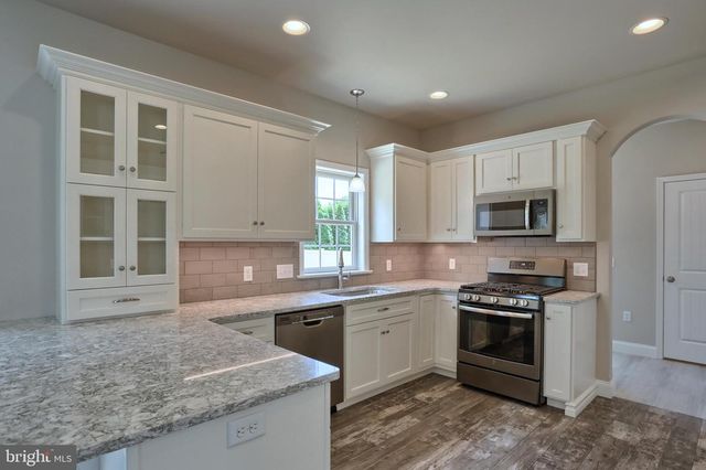 01 STARLIGHT LANE, Lebanon, PA 17046