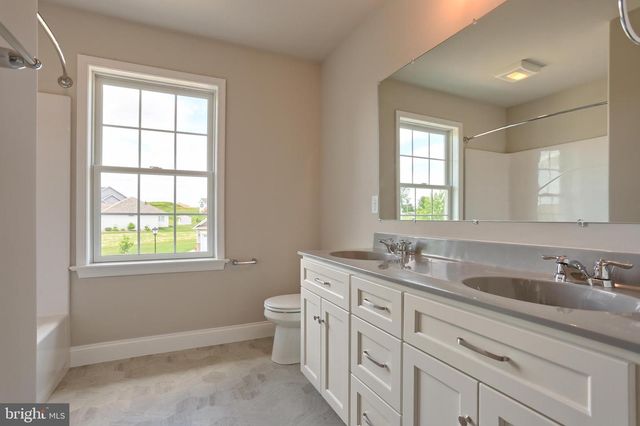 01 STARLIGHT LANE, Lebanon, PA 17046