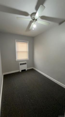 15325 77th Road, Flushing, NY 11367