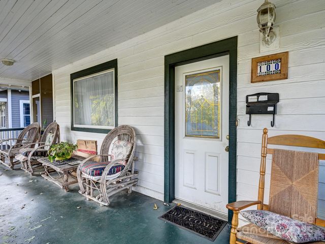100 Washington Road, Asheville, NC 28801
