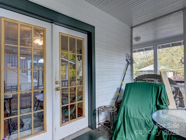 100 Washington Road, Asheville, NC 28801