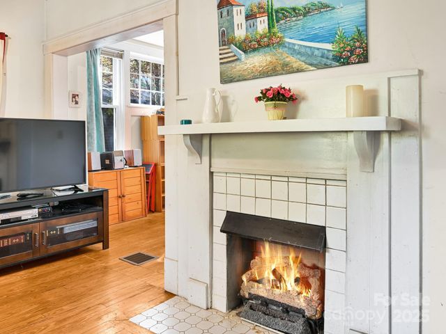 100 Washington Road, Asheville, NC 28801