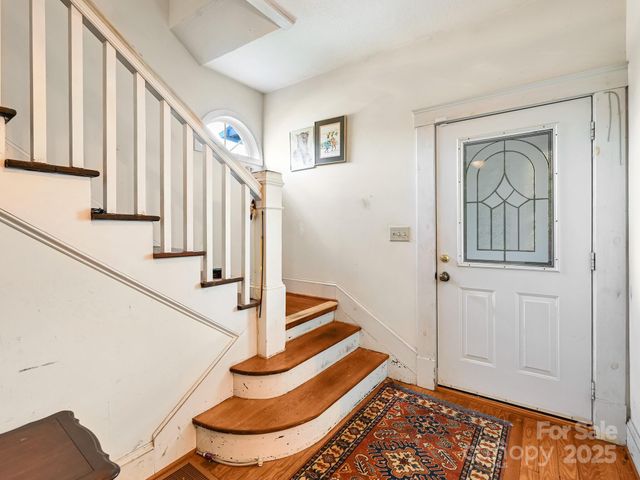 100 Washington Road, Asheville, NC 28801