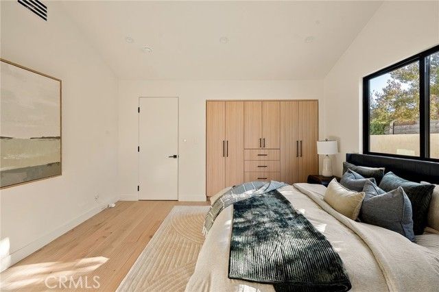 13949 Cumpston Street, Sherman Oaks, CA 91401