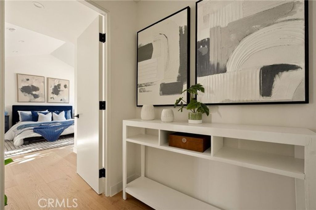 13949 Cumpston Street, Sherman Oaks, CA 91401