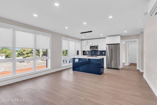 27 3rd Avenue 202, Long Branch, NJ 07740