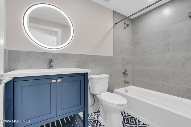 27 3rd Avenue 202, Long Branch, NJ 07740
