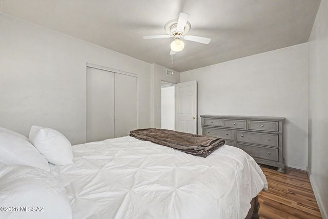 4065 E Roberts Place, Tucson, AZ 85711