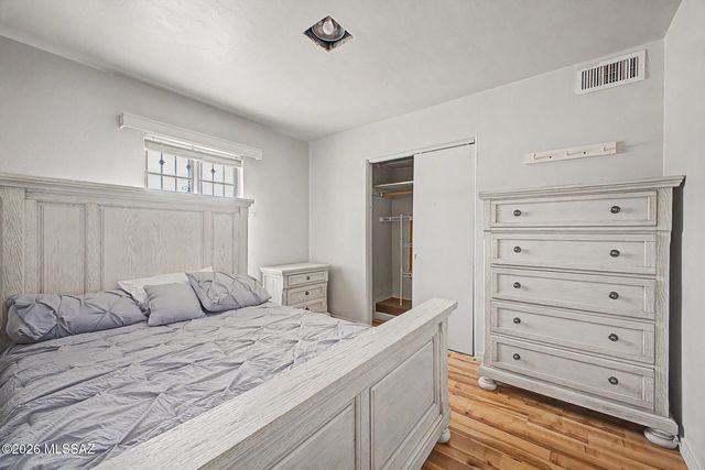 4065 E Roberts Place, Tucson, AZ 85711