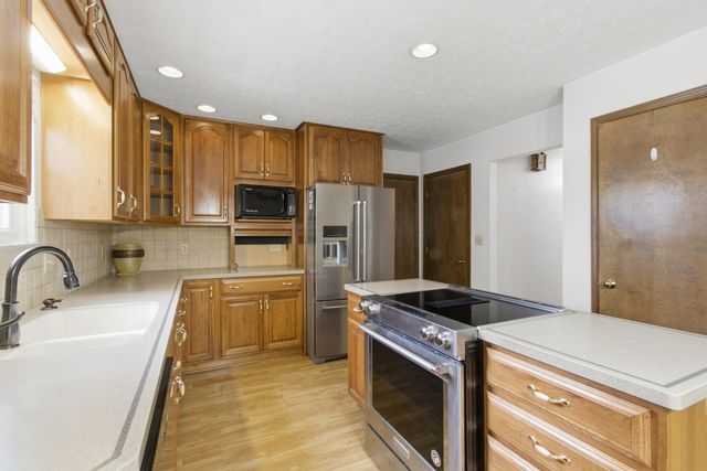 5149 Bixford Avenue, Canal Winchester, OH 43110