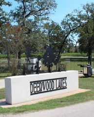 000 Moose Drive, Hempstead, TX 77445