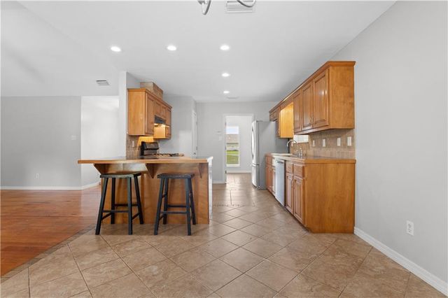 6128 Creel Road, Theodore, AL 36582