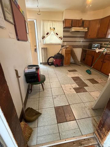 3756 W 21st Avenue, Gary, IN 46404