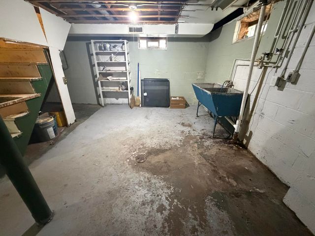 3756 W 21st Avenue, Gary, IN 46404