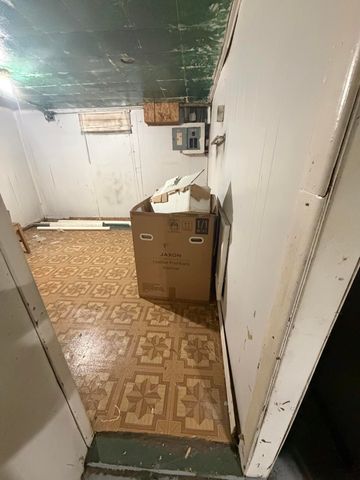 3756 W 21st Avenue, Gary, IN 46404