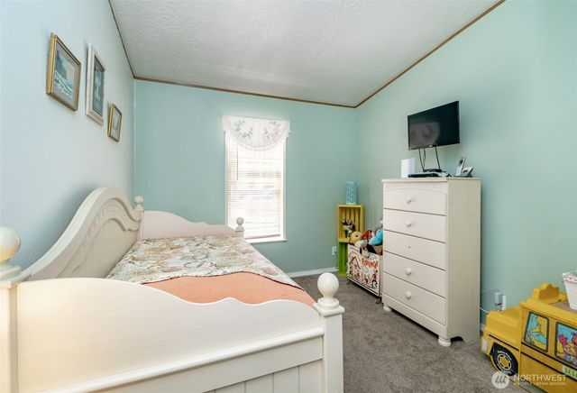 8518 167th Street Ct E, Puyallup, WA 98375