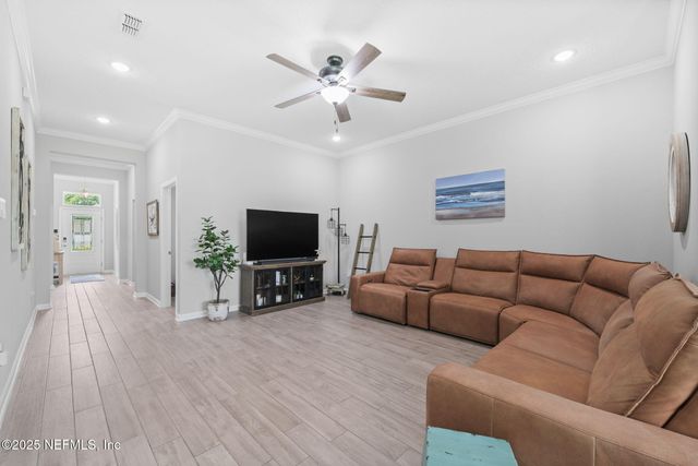 3131 LITTLE KERN Lane, Jacksonville, FL 32226