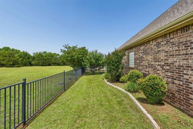 4601 Highland Hills Drive, Norman, OK 73026