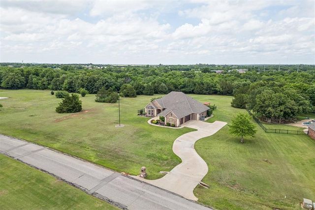 4601 Highland Hills Drive, Norman, OK 73026