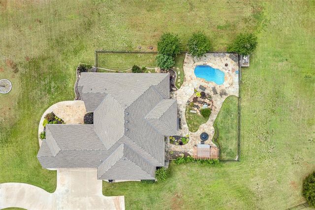 4601 Highland Hills Drive, Norman, OK 73026