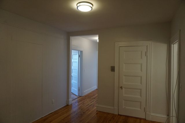 1800 Mass Ave 32, Cambridge, MA 02140