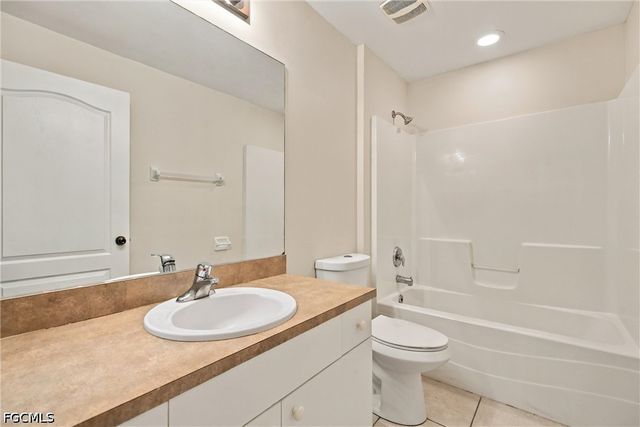 1325 NW 10th AVE, Cape Coral, FL 33993