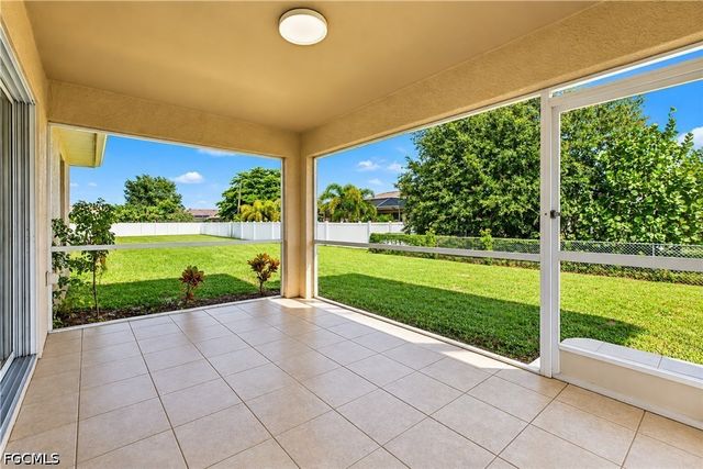 1325 NW 10th AVE, Cape Coral, FL 33993