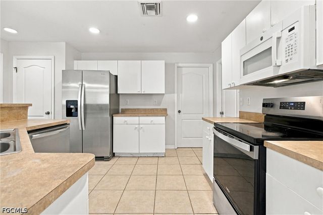 1325 NW 10th AVE, Cape Coral, FL 33993