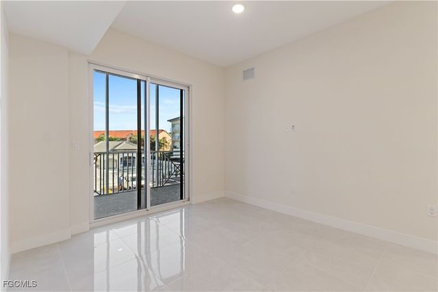 26600 Rosewood Pointe DR B-101, Bonita Springs, FL 34135