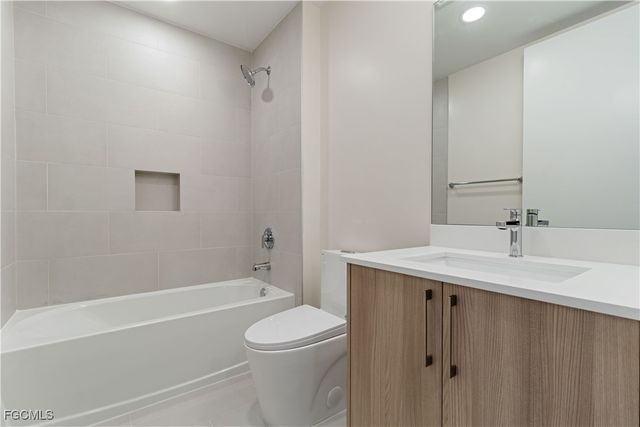 26600 Rosewood Pointe DR B-101, Bonita Springs, FL 34135