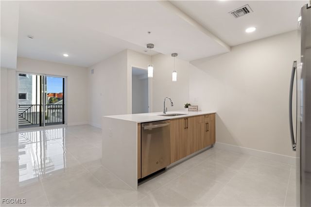 26600 Rosewood Pointe DR B-101, Bonita Springs, FL 34135