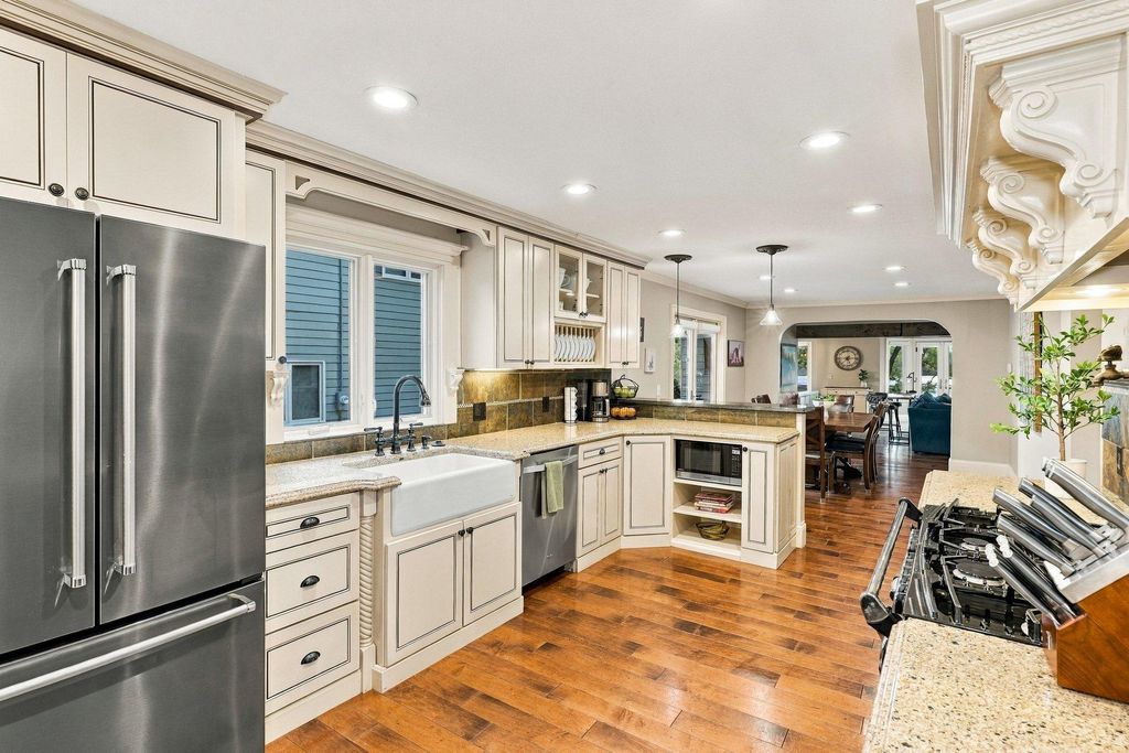 510 Pleasant View Road, Chanhassen, MN 55317 — photo 5